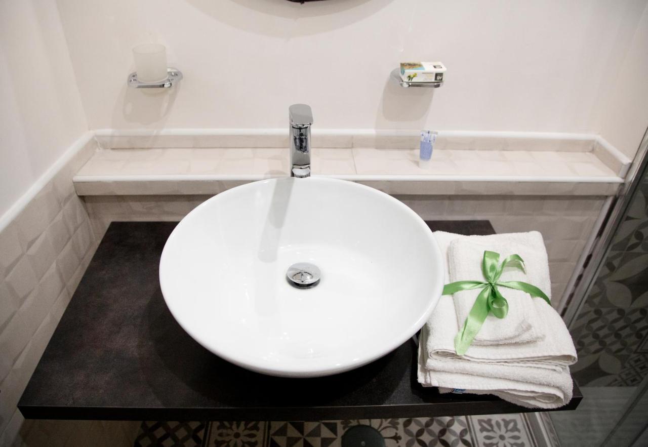 Handmade Rest Room Неаполь Екстер'єр фото